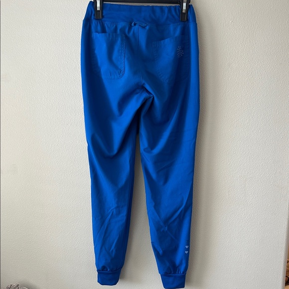Scrubs 2 piece Cherokee Women's Blue Jogger Pant set. - Picture 5 of 8